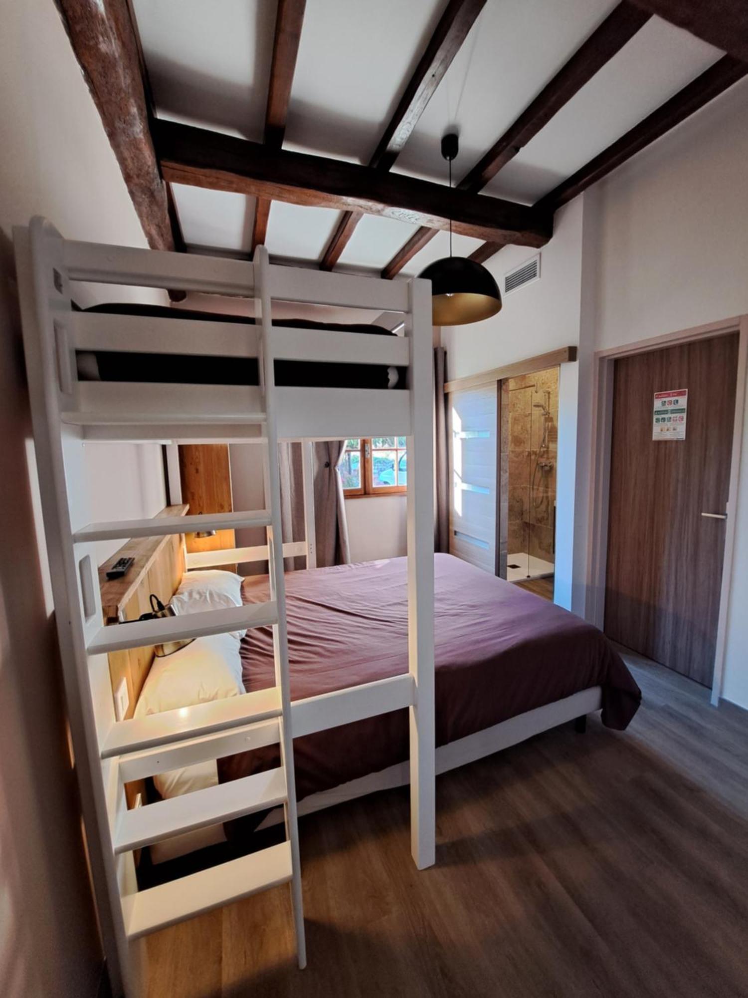 L'Interlude Bed and Breakfast Mons  Rum bild